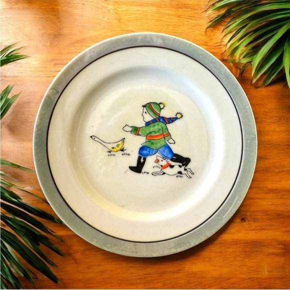 VINTAGE Hand-Painted Kids Dish Set - Duck, Dog, & Child Design - Made in Japan - Picture 6 of 14